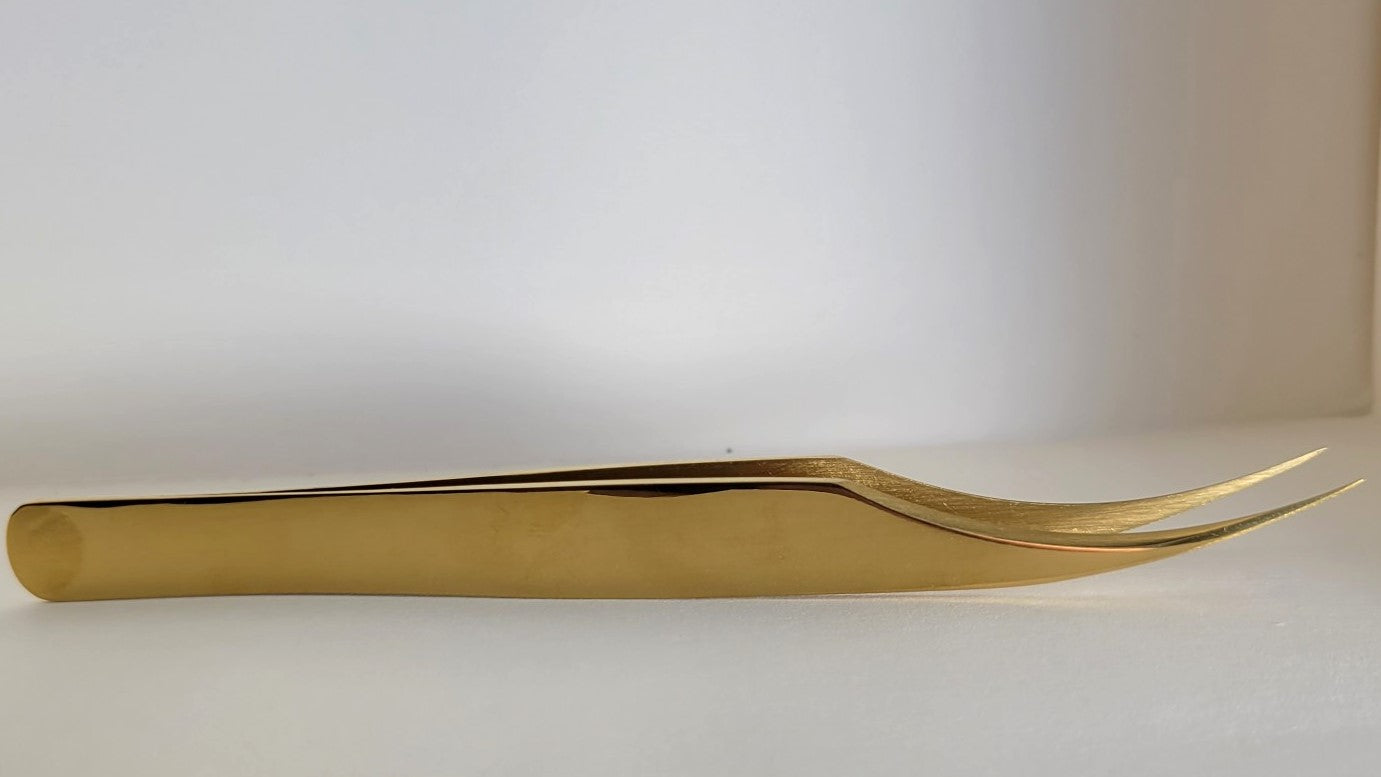 Gold Tweezers 2